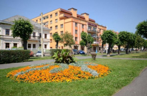 Гостиница Teplice Plaza, Теплице